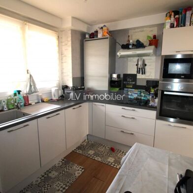 Appartement 4 pièces 112900 €