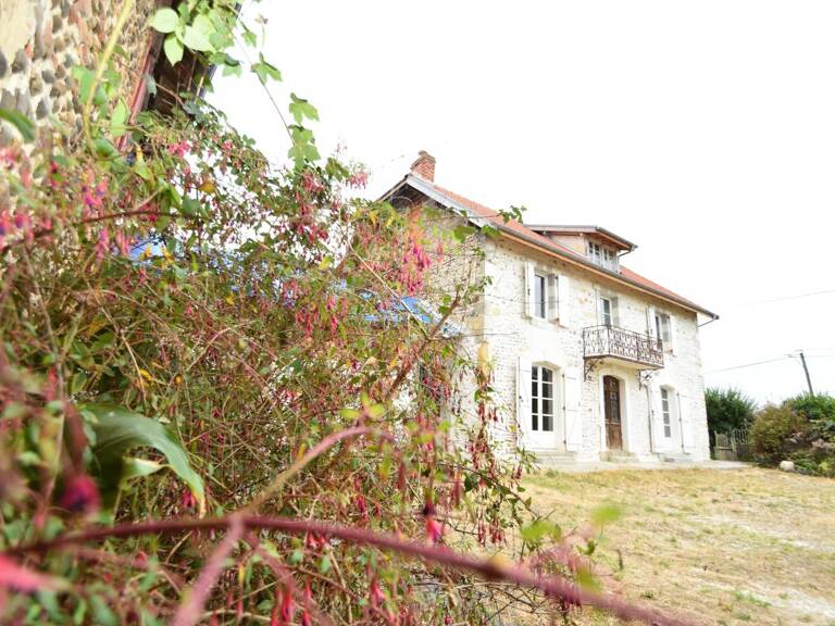 Superbe propriété avec 10 hectares de terres — photo 1