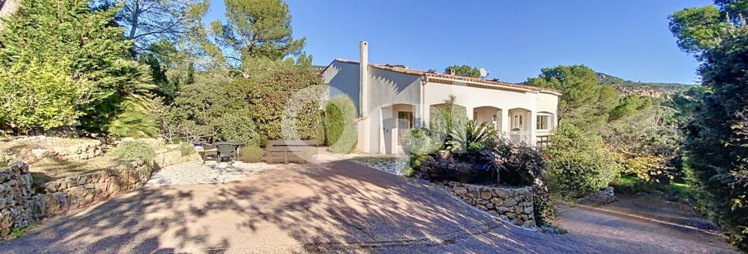 Maison 8 Pièces 265 m² à vendre à Roquebrune-sur-Argens (83520)