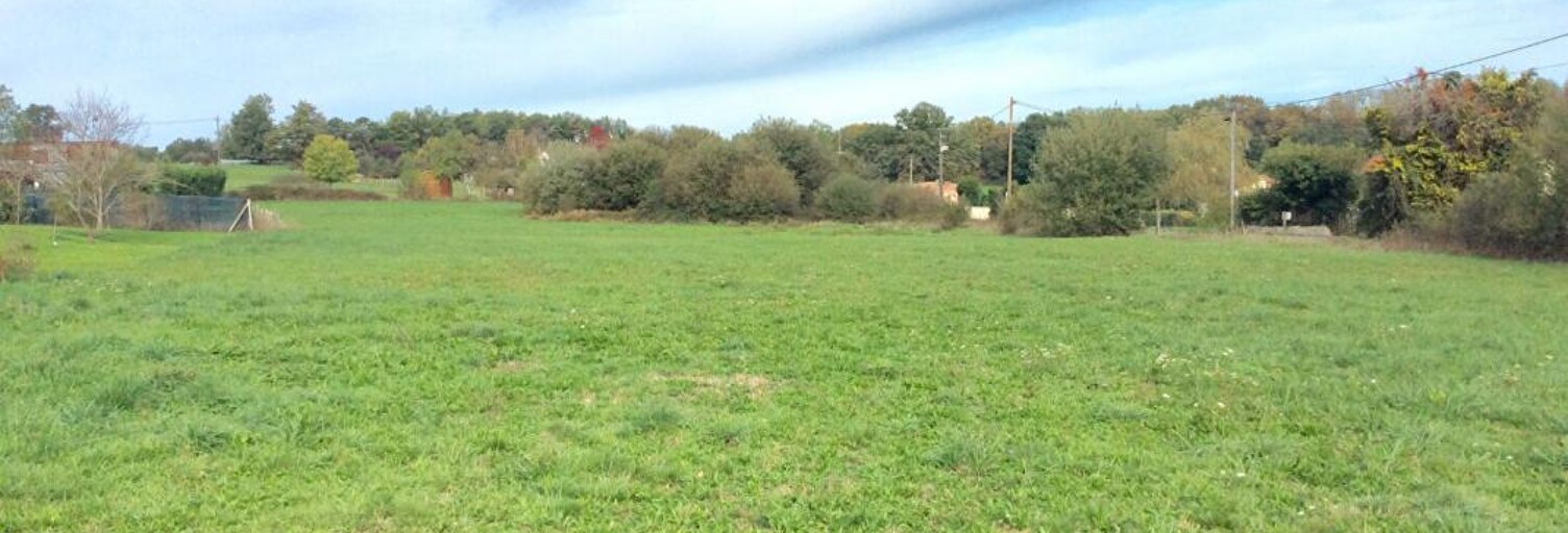 Terrain  1588 m² à vendre à Thiviers (24800)