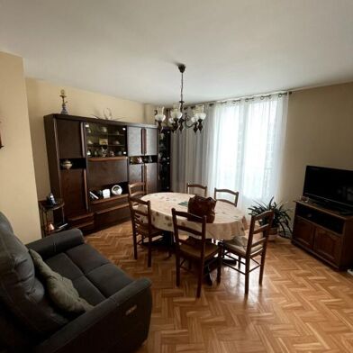 Appartement 4 pièces 86000 €