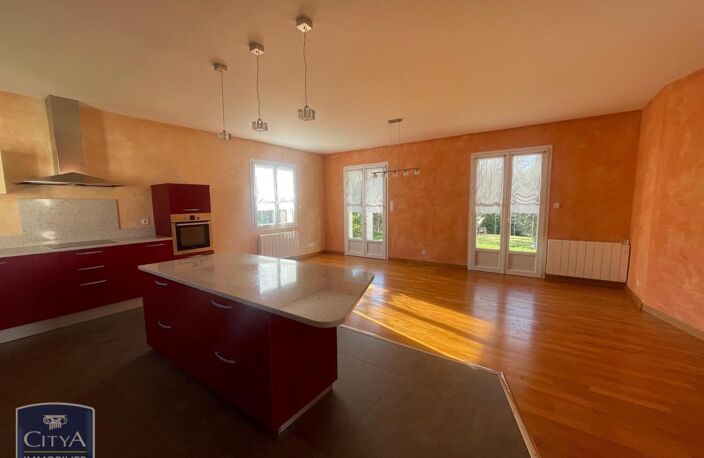 Vente maison 6 pièces 143 m² Smarves (86240) — photo 2