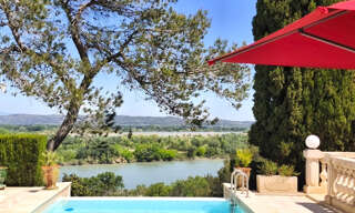 Maison 8 Pièces 190 m² à vendre à Beaucaire (30300)