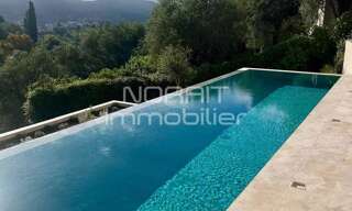 Maison 6 Pièces 200 m² à vendre à Nice (06100)