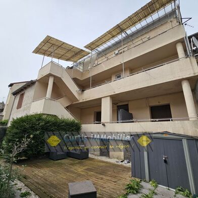 Immeuble  329000 €