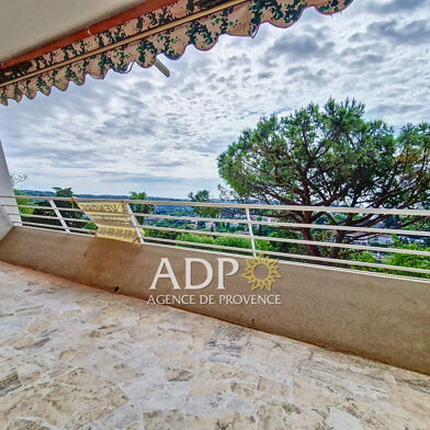 Appartement 3 pièces 230000 €