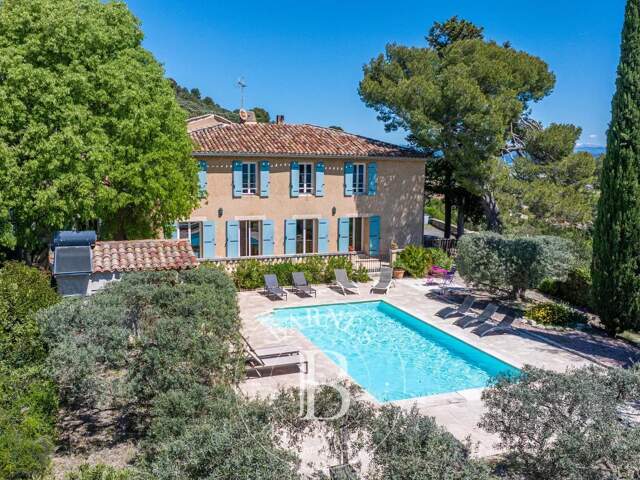 MANOSQUE – PROPRIÉTÉ D’EXCEPTION AVEC VUE PANORAMIQUE – 420 M² H — photo du bien