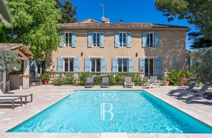 MANOSQUE – PROPRIÉTÉ D’EXCEPTION AVEC VUE PANORAMIQUE – 420 M² H — photo 2