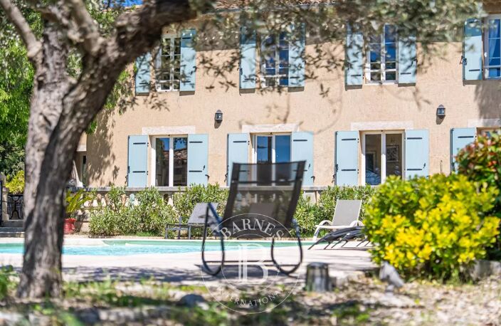 MANOSQUE – PROPRIÉTÉ D’EXCEPTION AVEC VUE PANORAMIQUE – 420 M² H — photo 3
