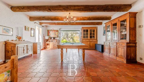 Villa / Maison 10 pièces  à vendre Manosque 04100