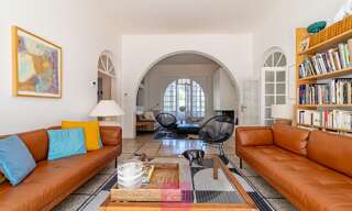 Maison 8 Pièces 221 m² à vendre à Nîmes (30900)