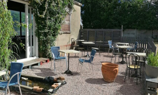 Commerce  163 m² à vendre à Droiturier (03120)
