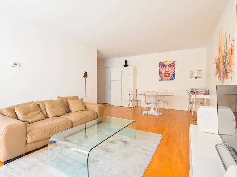Levallois-Perret - Appartement avec balcon — photo 1