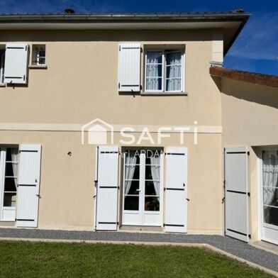 Maison 7 pièces 349900 €