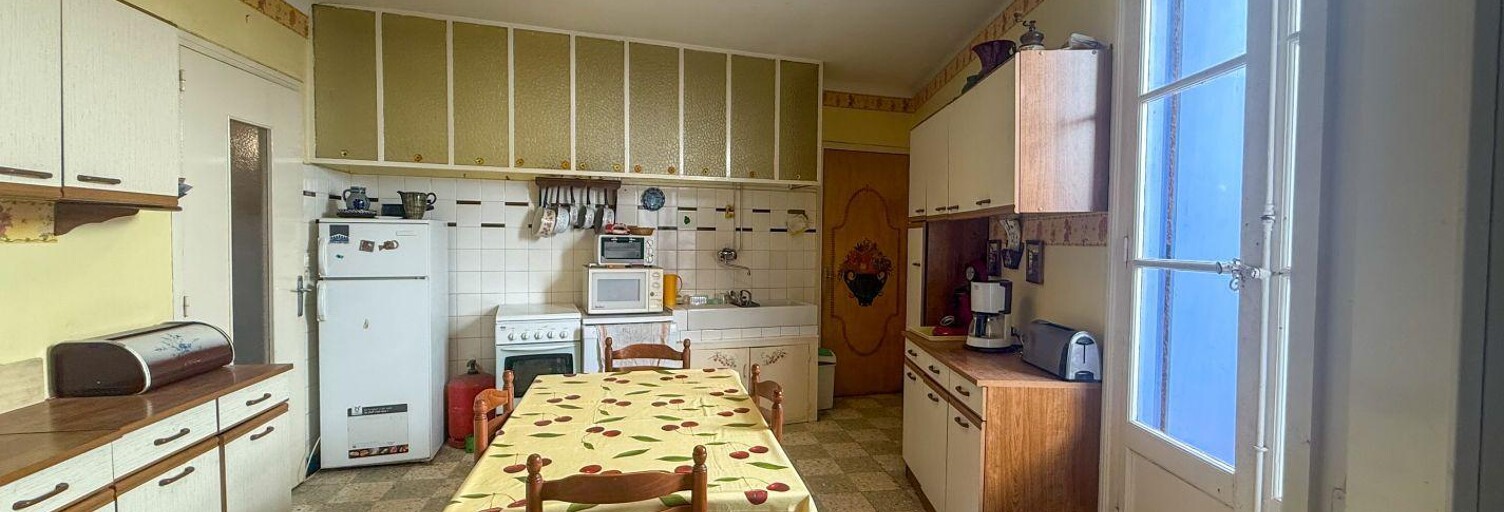 Maison 5 Pièces 135 m² à vendre à Mèze (34140)