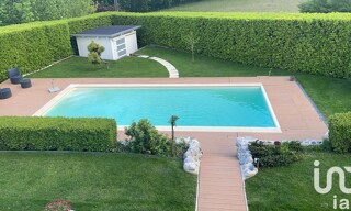 Maison 6 Pièces 240 m² à vendre à Divonne-les-Bains (01220)