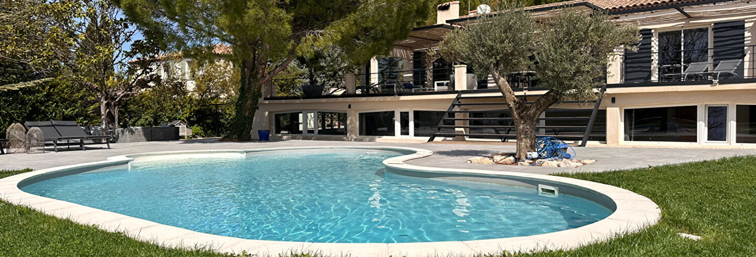 Maison 6 Pièces 276 m² à vendre à Aix-en-Provence (13090)