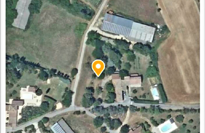 Terrain constructible de 590m2 — photo 2