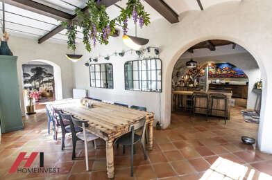 Maison 6 pièces 880000 €