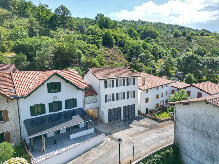Maison mitoyenne à Urepel — photo 1