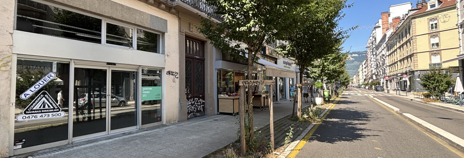 Commerce  83 m² à louer à Grenoble (38000)