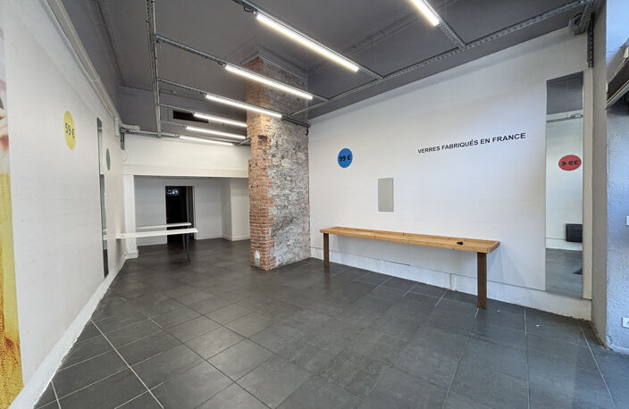 Local Commercial 83 m2 — photo 4