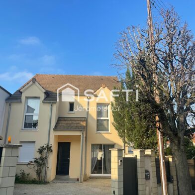 Maison 7 pièces 605000 €