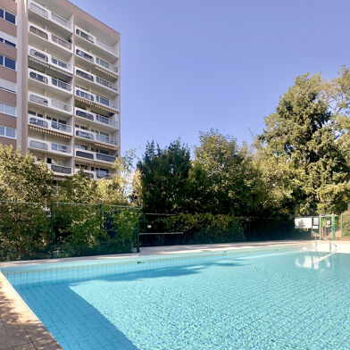 Appartement 4 pièces 325000 €