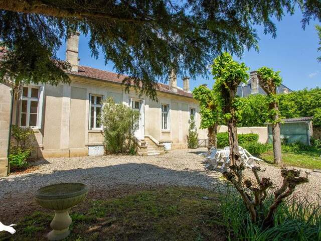 Maison 6 pièces 240 m² à Cadillac-sur-Garonne — photo du bien
