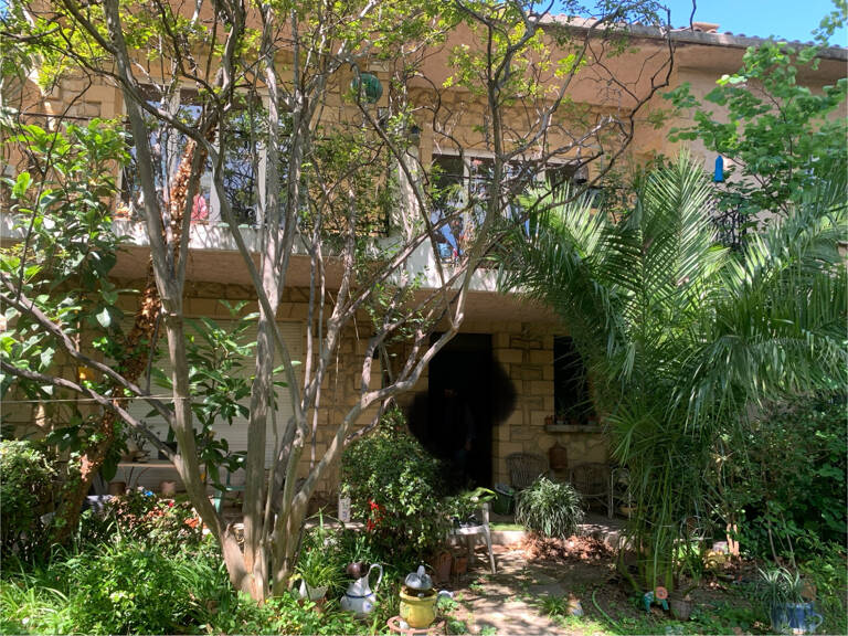 AVIGNON : Grande maison familiale — photo 1