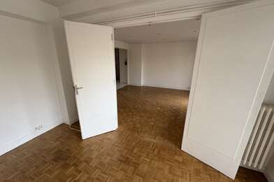 Appartement 4 pièces 269748 €