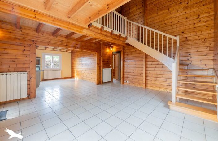 Chalet de 6 pièces principales — photo 3