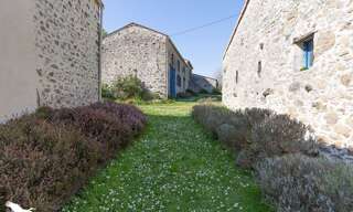 Maison 7 Pièces 181 m² à vendre à Nesmy (85310)