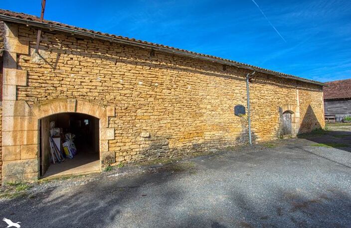 Grange de 4 pièces principales — photo 3