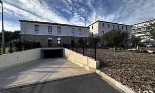 Commerce  385 m² à vendre à Ollioules (83190)