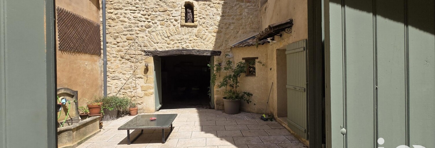 Maison 5 Pièces 200 m² à vendre à Jouques (13490)