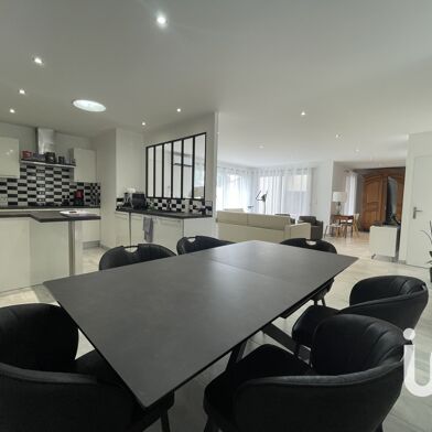 Maison 5 pièces 585000 €