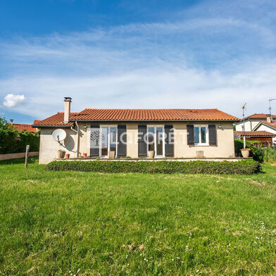 Maison 4 pièces 305000 €