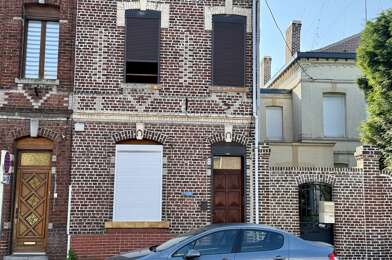 Maison 6 pièces 78400 €