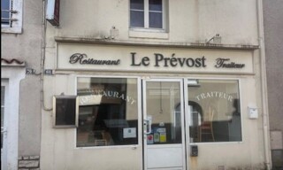 Commerce  177 m² à vendre à Thouars (79100)