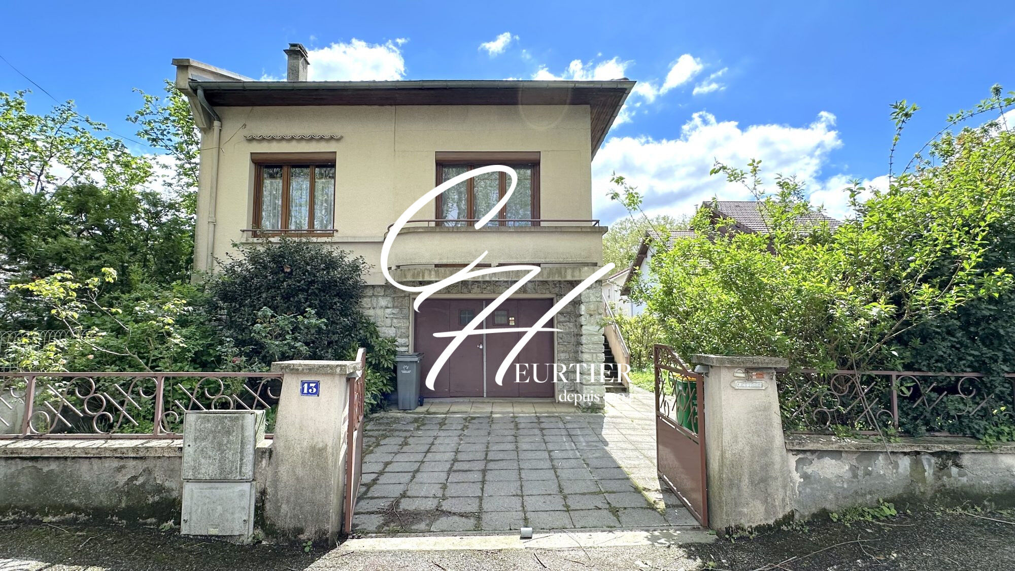 Villa / Maison  T6 à vendre Grenoble 38100