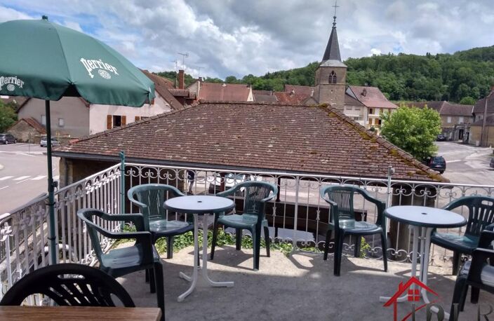 Fonds de commerce Restaurant avec dépendances appartement T3 — photo 2
