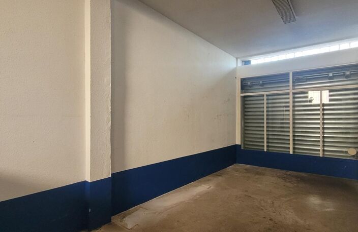 LOCAL COMMERCIAL PROCHE CENTRE VILLE AJACCIO — photo 5