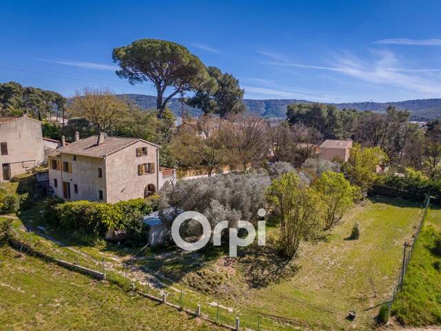 AUBAGNE LES ROYANTES VILLA T4 AVEC 2000 M² TERRAIN — photo du bien