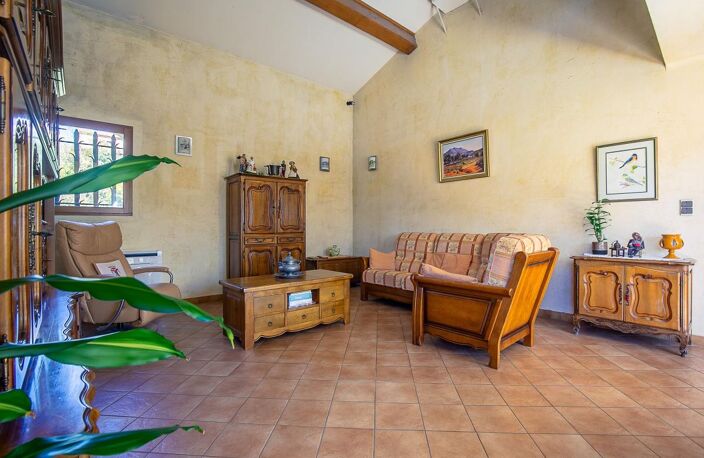 AUBAGNE LES ROYANTES VILLA T4 AVEC 2000 M² TERRAIN — photo 3