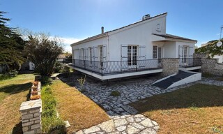 Maison 9 Pièces 190 m² à vendre à La Brée-les-Bains (17840)
