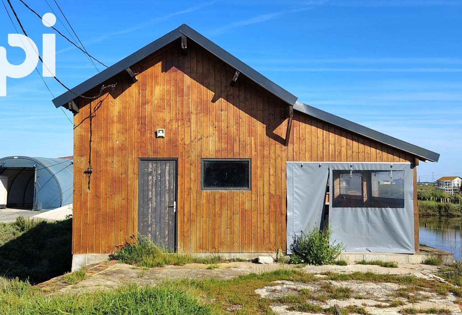 CABANE PORT LA GREVE — photo 1