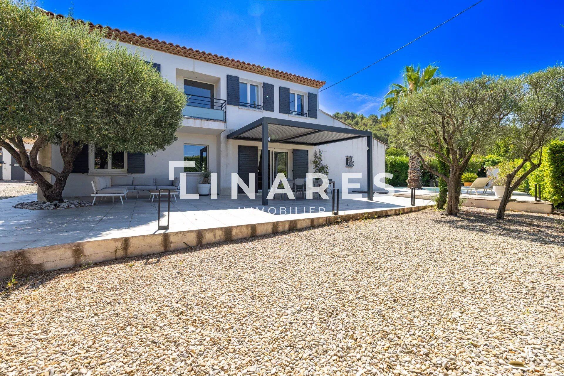 Villa / Maison  T6 à vendre Allauch 13190