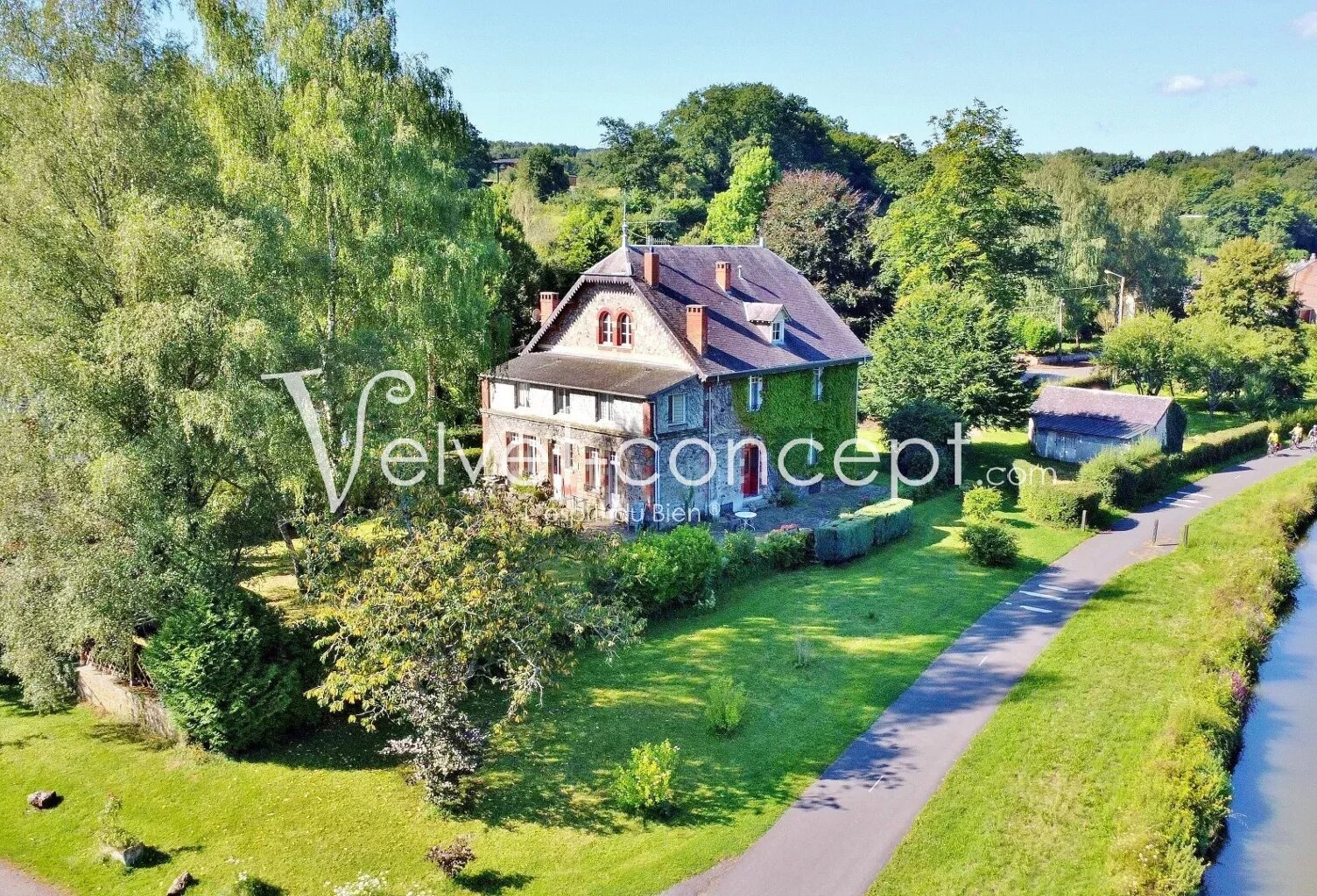 UNIQUE : seule maison à profiter du bord de Meuse - Enorme poten — photo 1