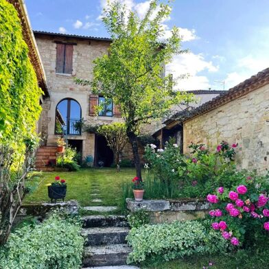 Maison 12 pièces 259200 €